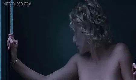 Trẻ Nhật sex nhật bản chọn lọc bản đồ chơi với một dương vật, và nhiệt tình cho tình dục với một chàng trai