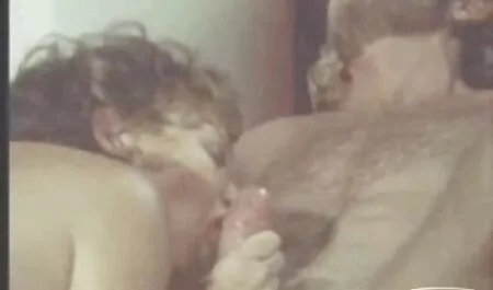 Một vẻ đẹp trẻ chứng tỏ một sex hay nhat bản mông đẹp trong một phát sóng trực tiếp