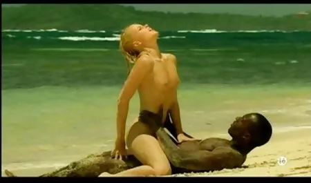 Tính nữ làm phim sex nhat ban noi dung tình với bạn trai của cô