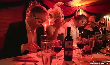 Busty cạo phim sextet nhat của chúng tôi vâng lời nô lệ, không có khiếu nại