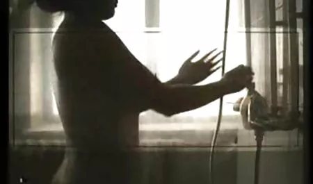 Một phụ khiêu phim sẽ nhật bản hay nhất dâm một âm đạo và ăn một quý ông gà cùng một lúc