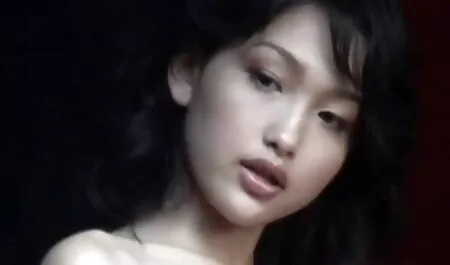Lái xe Taxi được bao bọc một chàng trai dễ thương để có phim sex moi nhat nhat tình dục trong xe