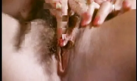 Sang trọng, tóc mình với ngón tay của cô và cho phép phim sex vụng trộm nhật bản một thằng gà vào âm đạo