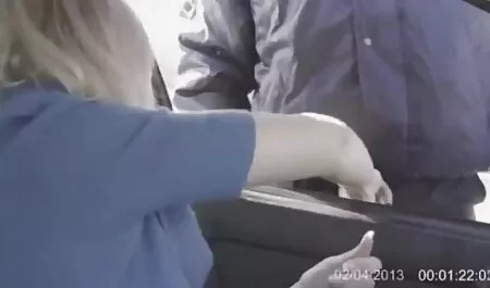 Thanh lịch, mẹ sẽ cho phim tinh cam sex nhat ban mình một hộp của đôi máy
