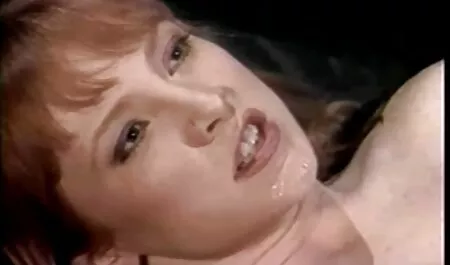 Khó đen, to, đeo mặt nạ vào cổ họng sex mới nhật bản